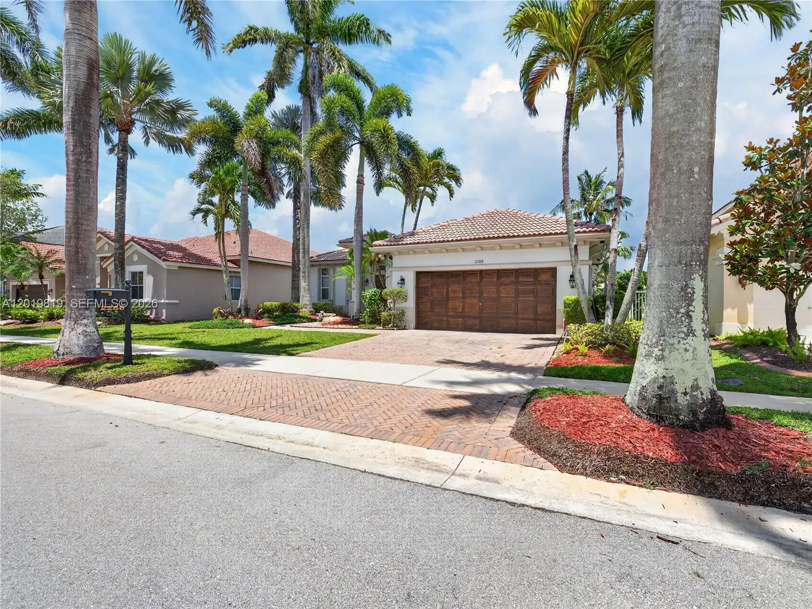 2288 Quail Roost Dr, Weston FL 33327 photo 2
