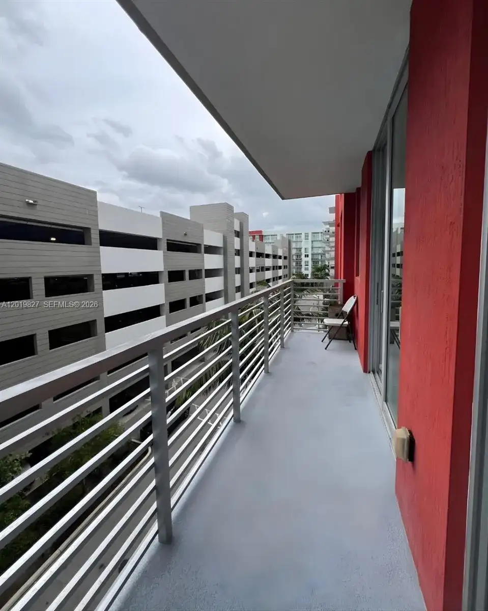 7875 NW 107th Ave # 412, Doral FL 33178 photo 4