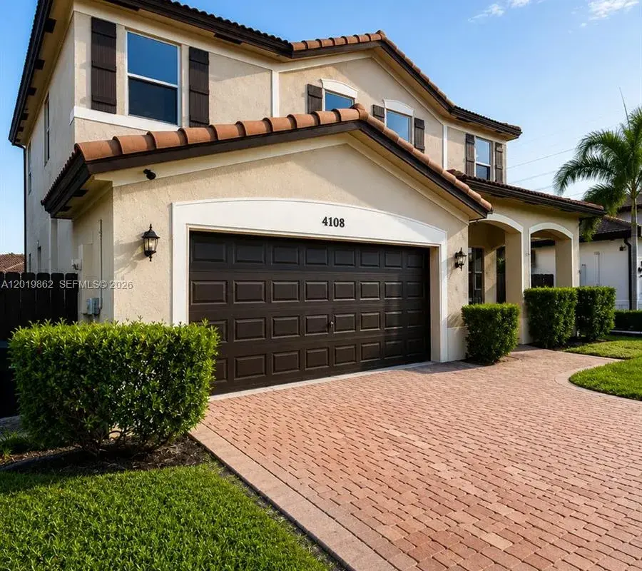 4108 NE 20th St, Homestead FL 33033