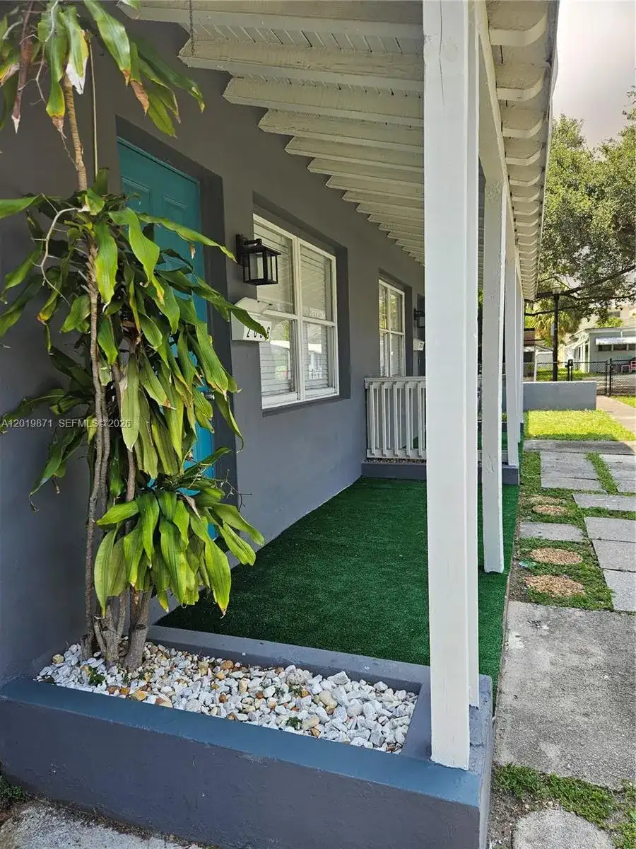 2032 Taylor St # 2032, Hollywood FL 33020 photo 3