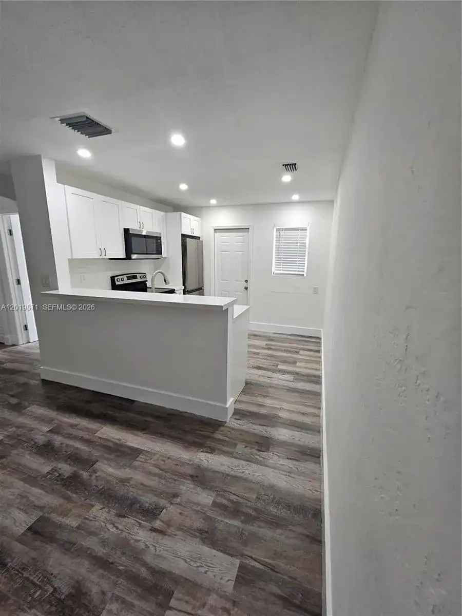 2032 Taylor St # 2032, Hollywood FL 33020 photo 4
