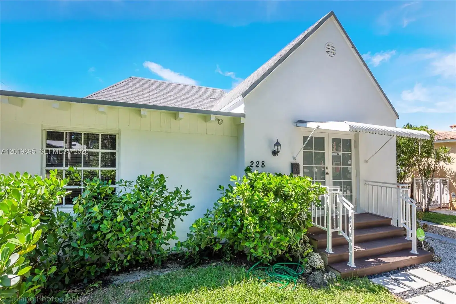 228 SW 23rd Rd, Miami FL 33129 photo 2