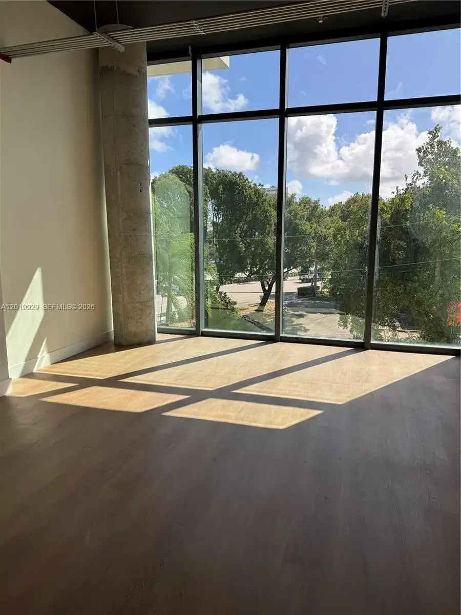 21290 Biscayne Blvd # 408, Aventura FL 33180 photo 5