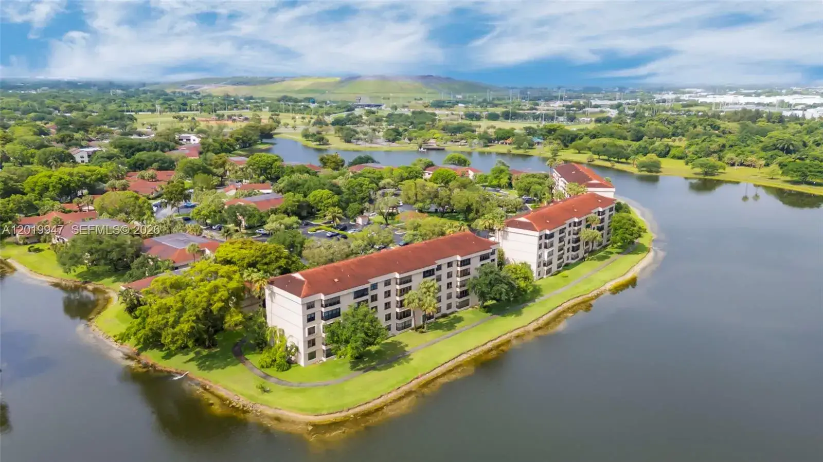 2768 Carambola Cir S # 401, Coconut Creek FL 33066