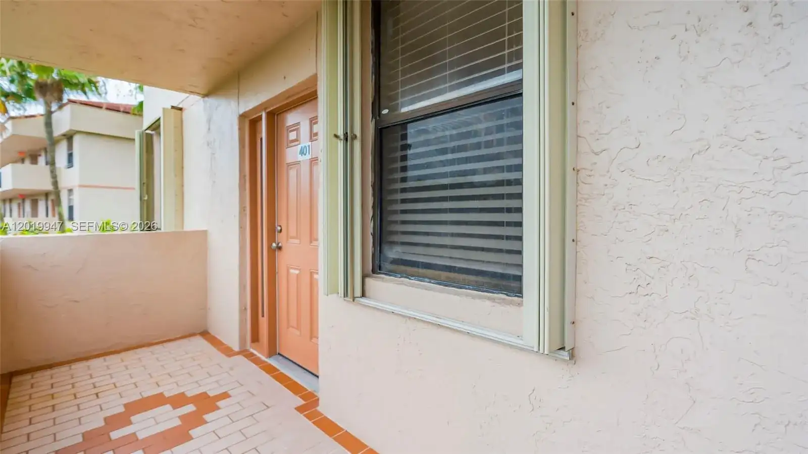 2768 Carambola Cir S # 401, Coconut Creek FL 33066 photo 4