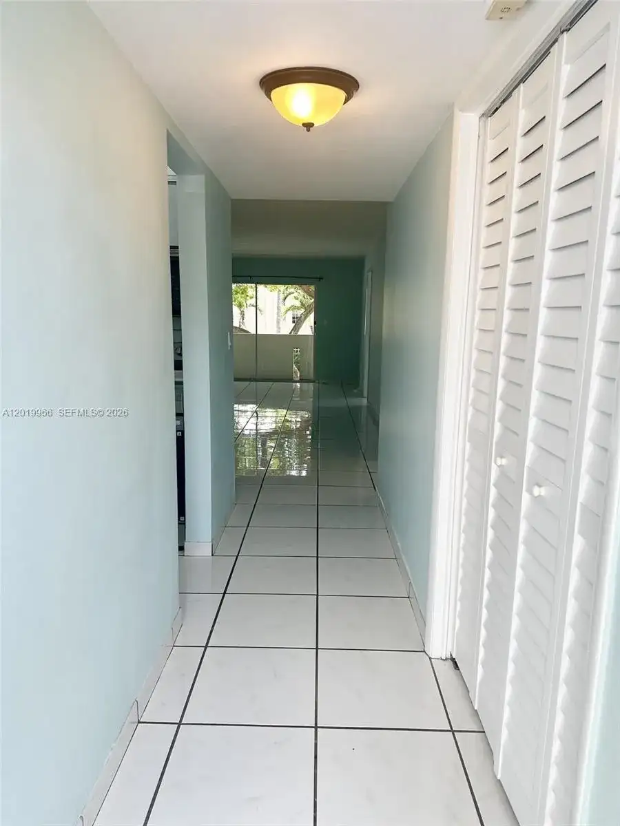 300 Galen Dr # 206, Key Biscayne FL 33149 photo 2