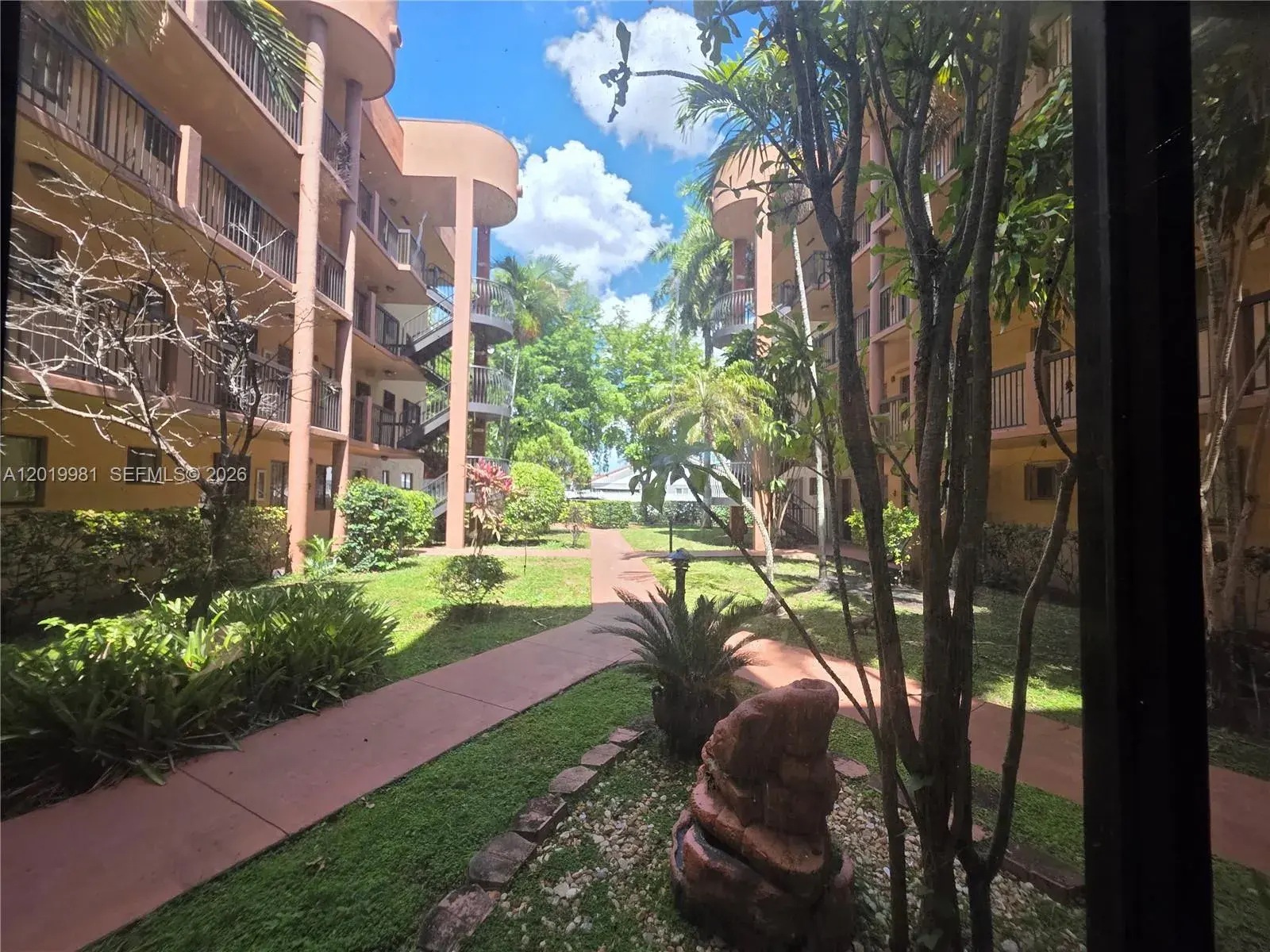 5500 W 21st Ct # 306, Hialeah FL 33016