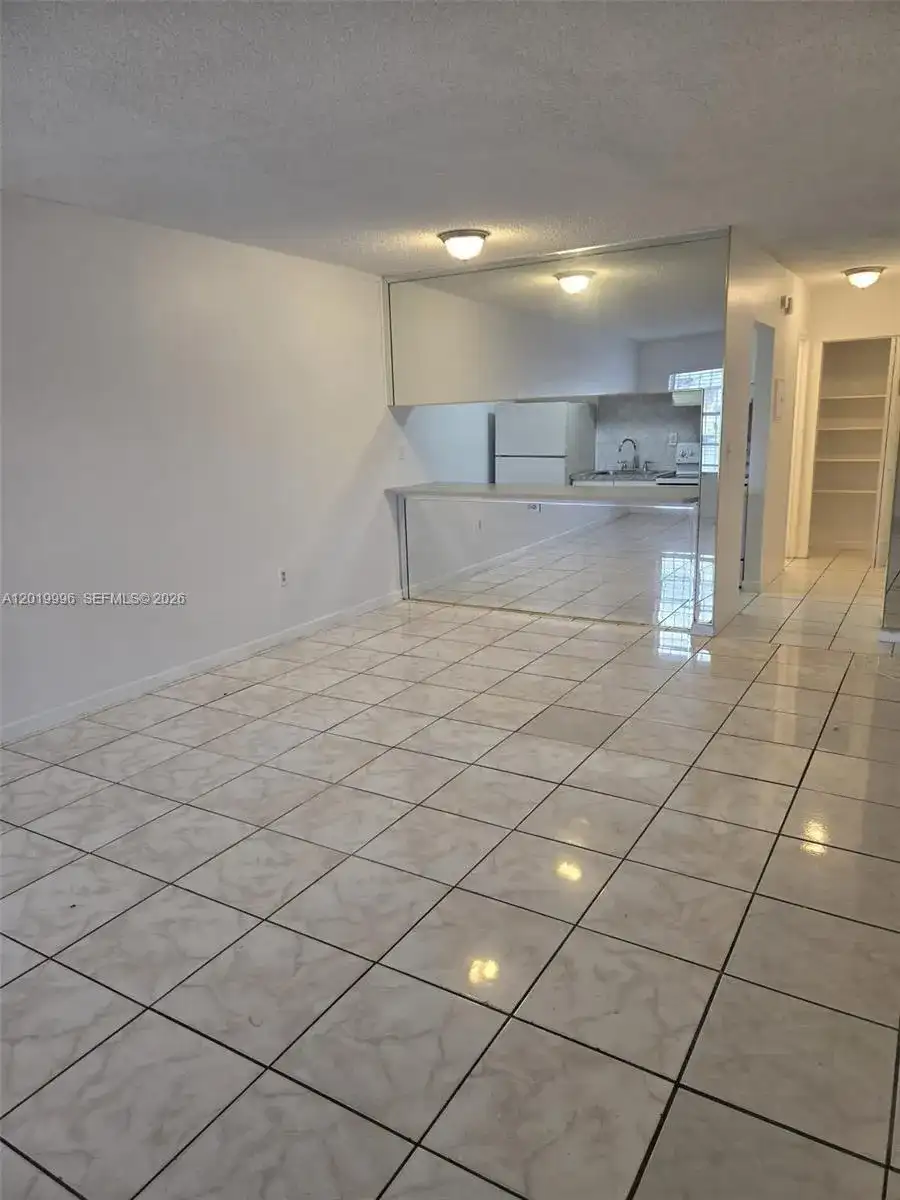 251 NW 177th St # 118, Miami Gardens FL 33169