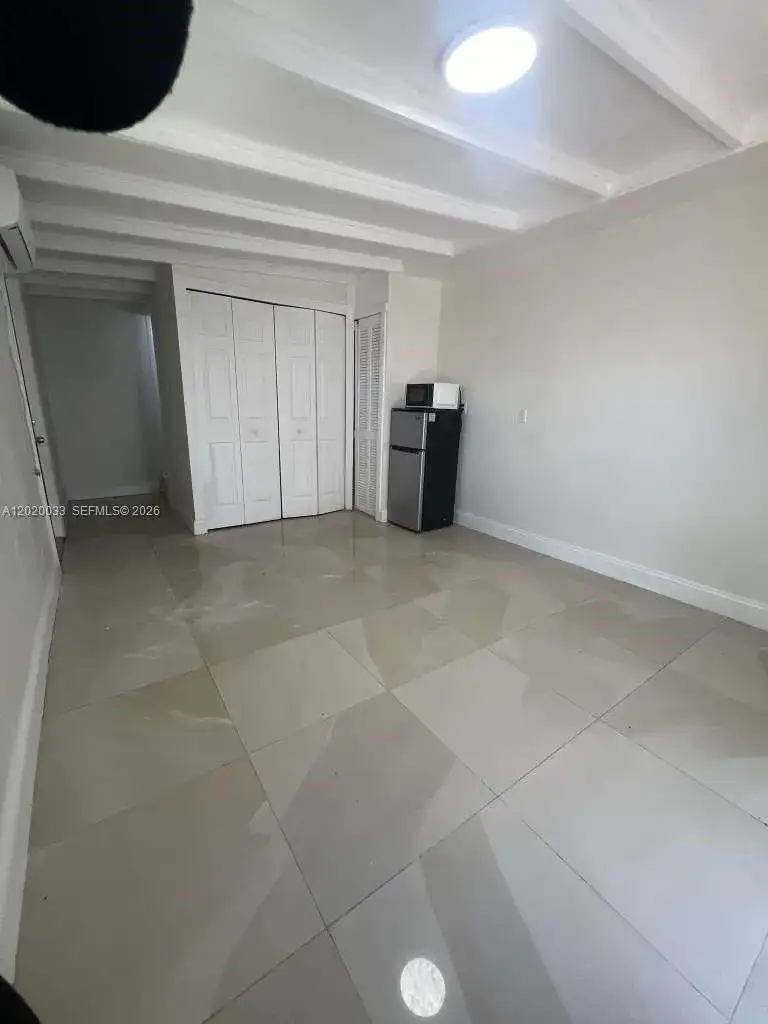 1629 NE 177 ST # 2, Miami FL 33162 photo 4
