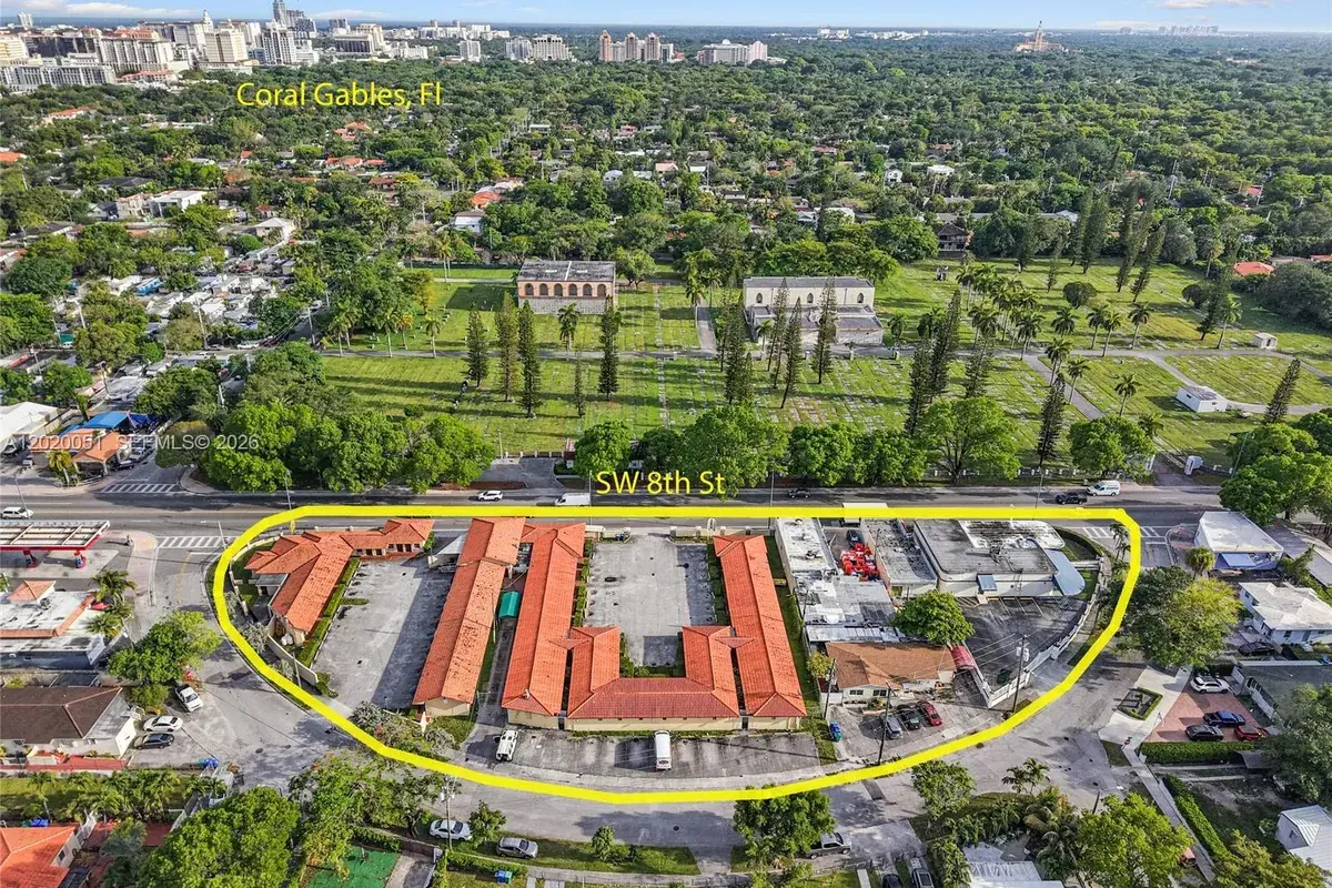 4445 SW 8th St, Miami FL 33134