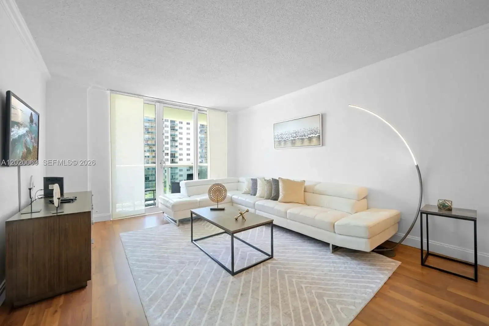 19380 Collins Ave # 609, Sunny Isles Beach FL 33160 photo 4