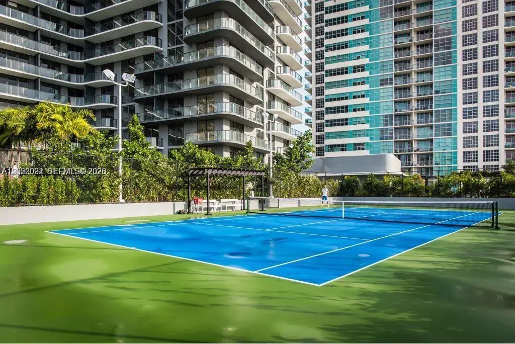121 NE 34th St # 2203, Miami FL 33137
