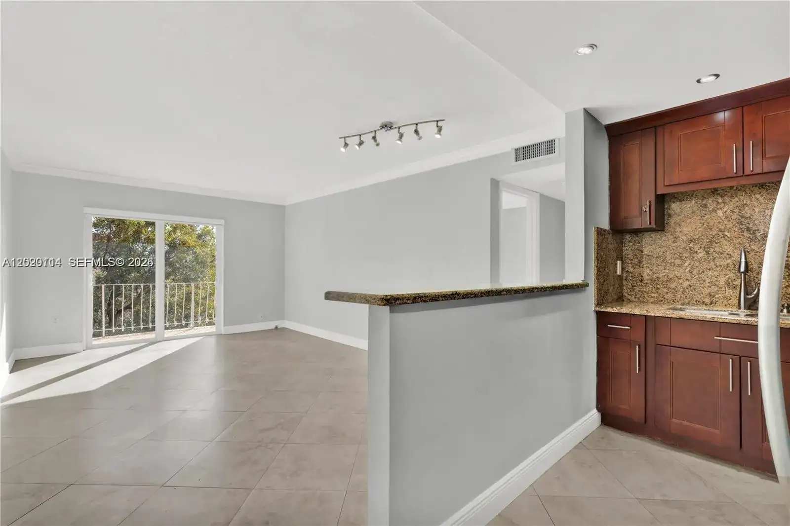 6200 W Flagler St # 301, Miami FL 33144 photo 2