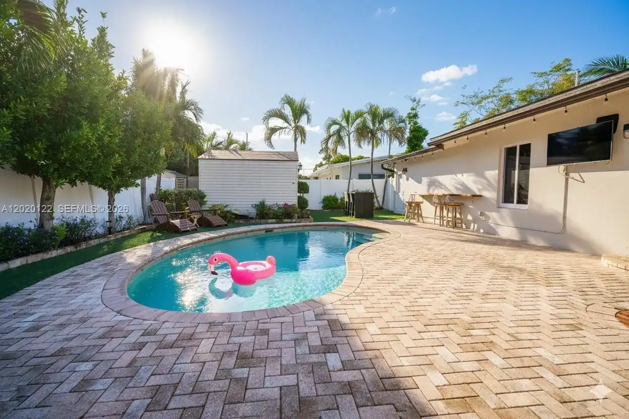 1311 NE 26th Ter, Pompano Beach FL 33062