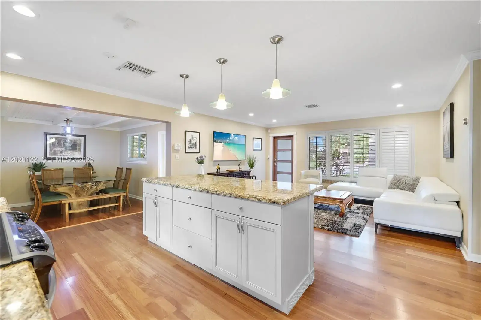 1311 NE 26th Ter, Pompano Beach FL 33062 photo 3