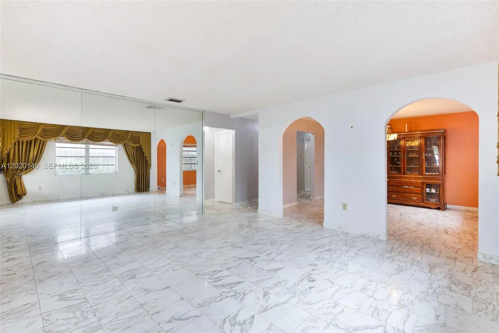 320 NW 61st Ave, Miami FL 33126