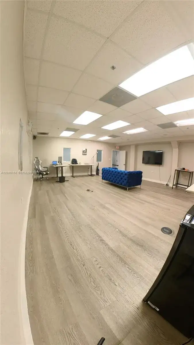 2746 NW 112th Ave # 2746, Doral FL 33172 photo 2