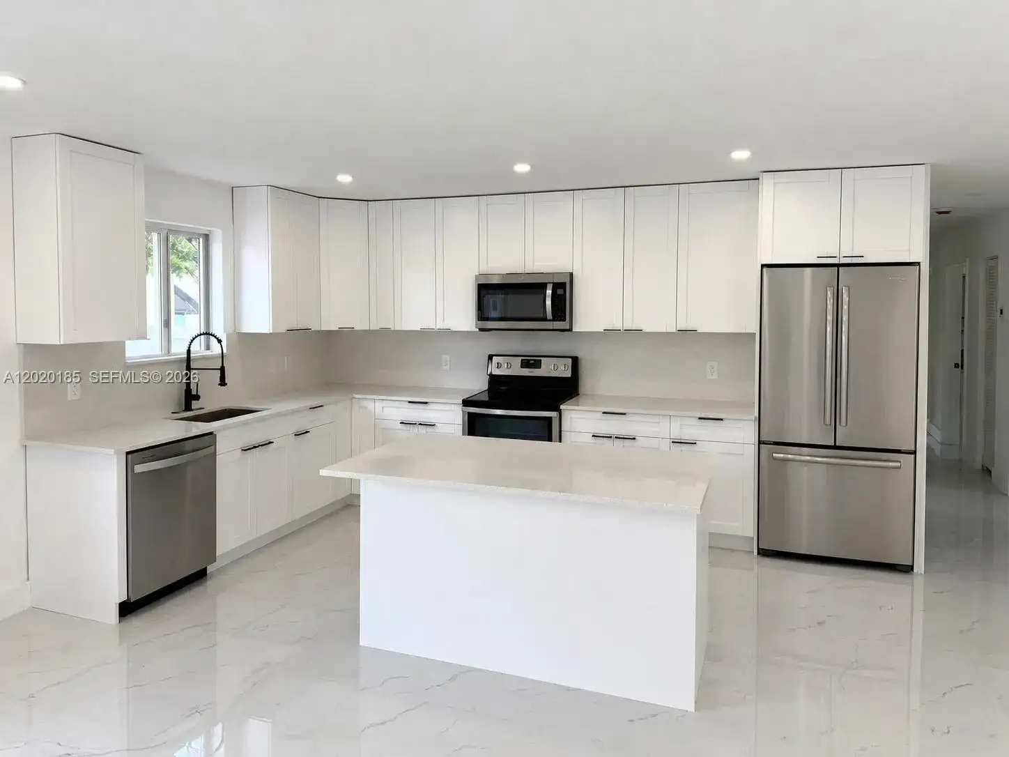 3536 NW 14th Ter, Miami FL 33125 photo 5