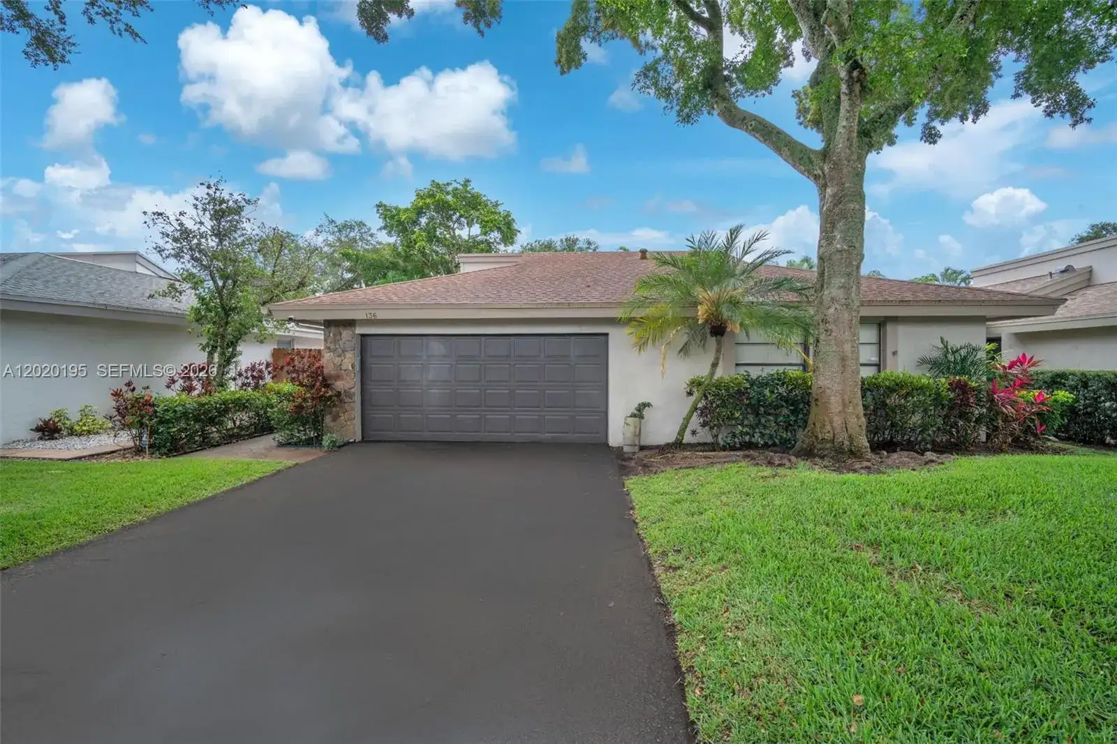 136 Greens Rd, Hollywood FL 33021 photo 3