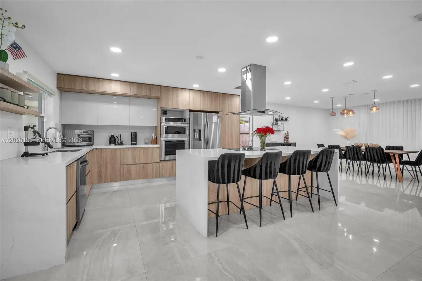 136 Greens Rd, Hollywood FL 33021 photo 4