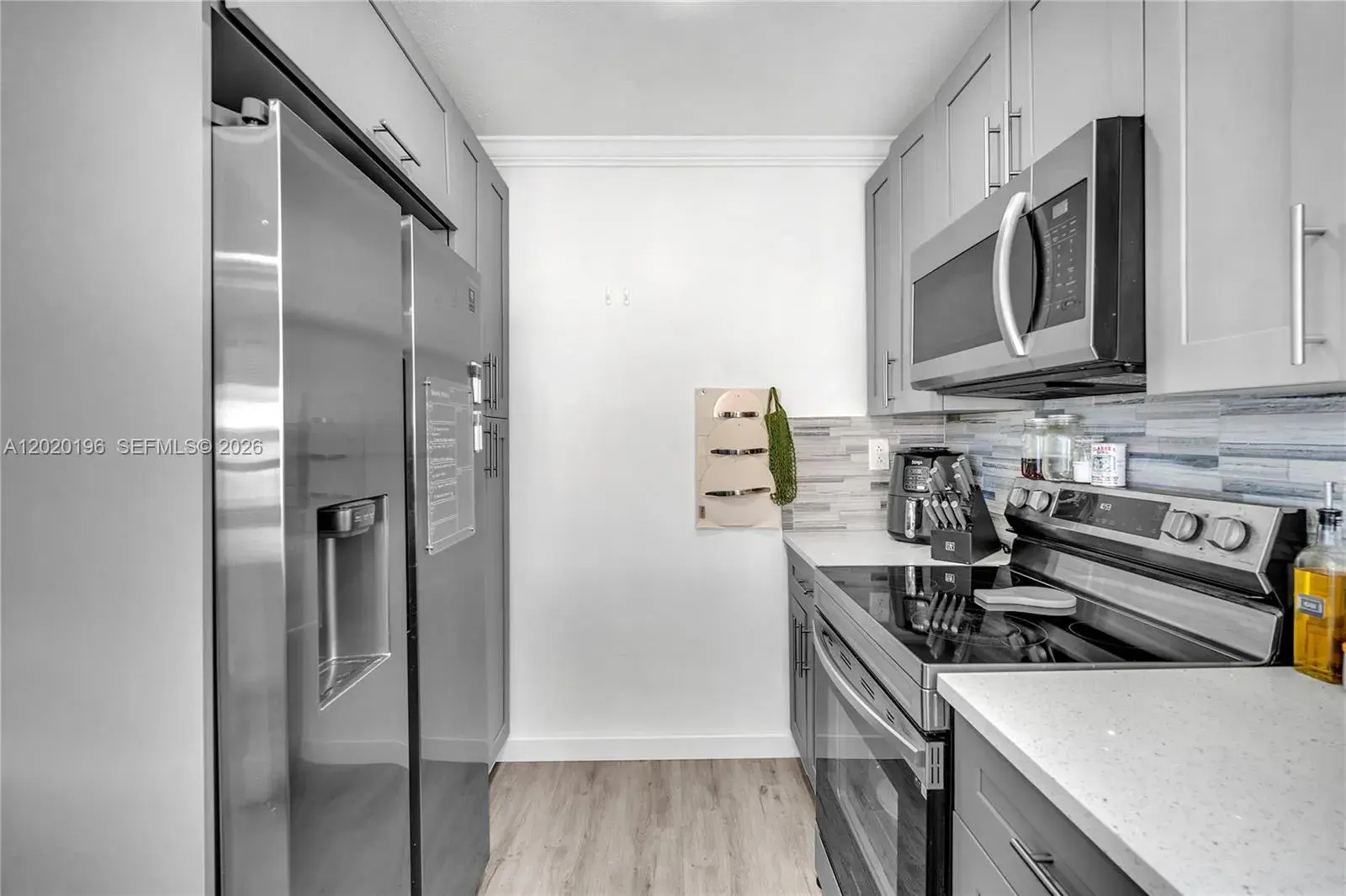 8437 Forest Hills Dr # 304, Coral Springs FL 33065