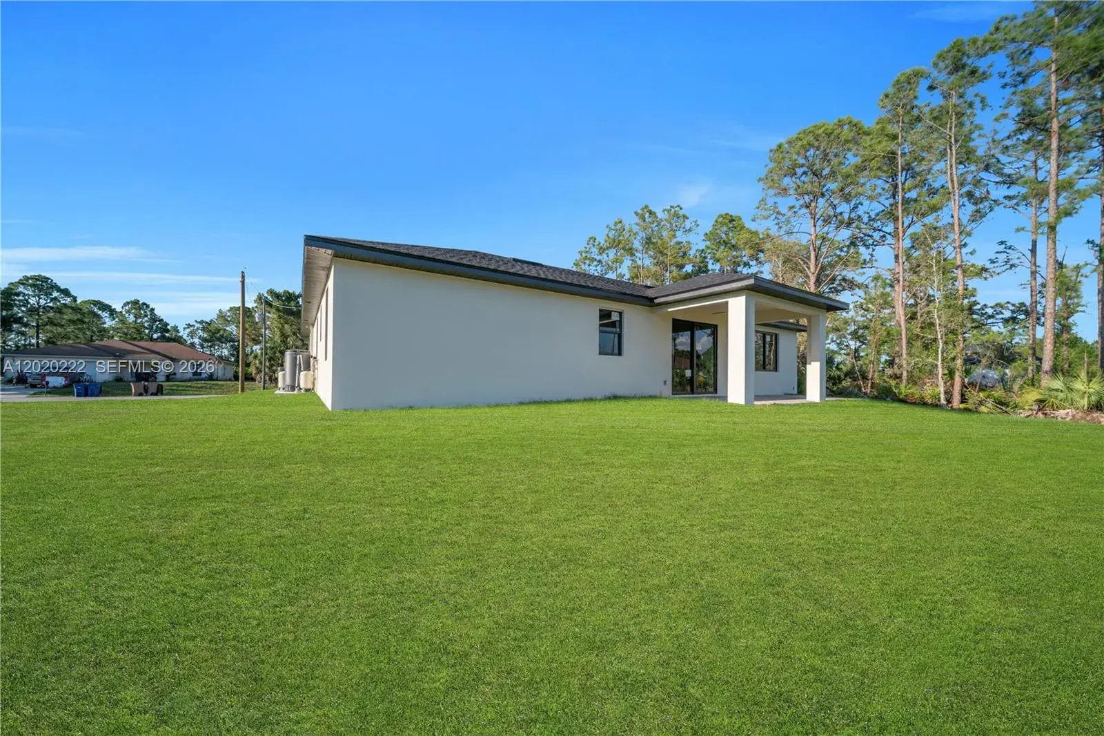 2813 40th St W, Lehigh Acres FL 33971