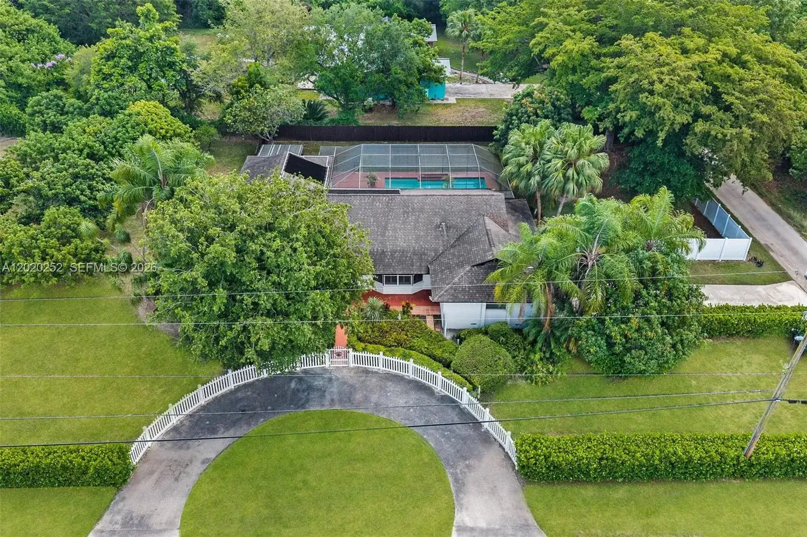23595 SW 152nd Ave, Homestead FL 33032 photo 3