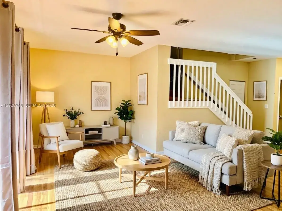 9620 Roundstone CIR, Other City - In The State Of Florida FL 33967