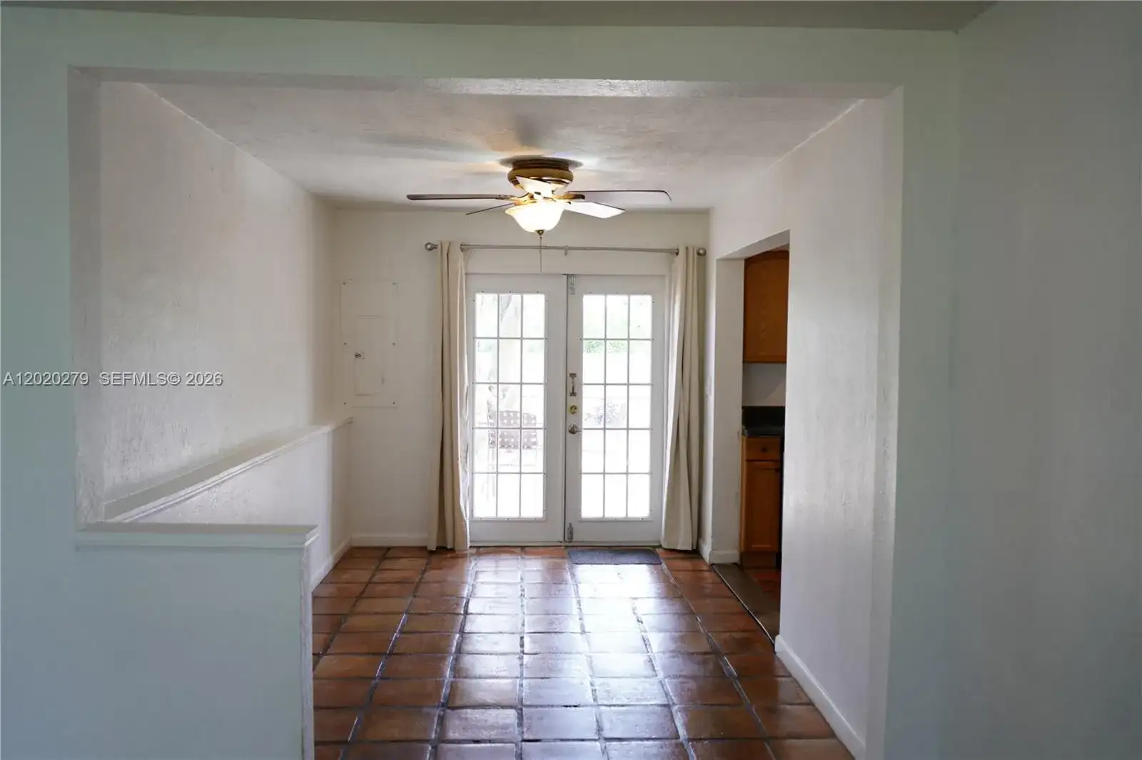 200 NW 51st Ct, Oakland Park FL 33309 photo 4