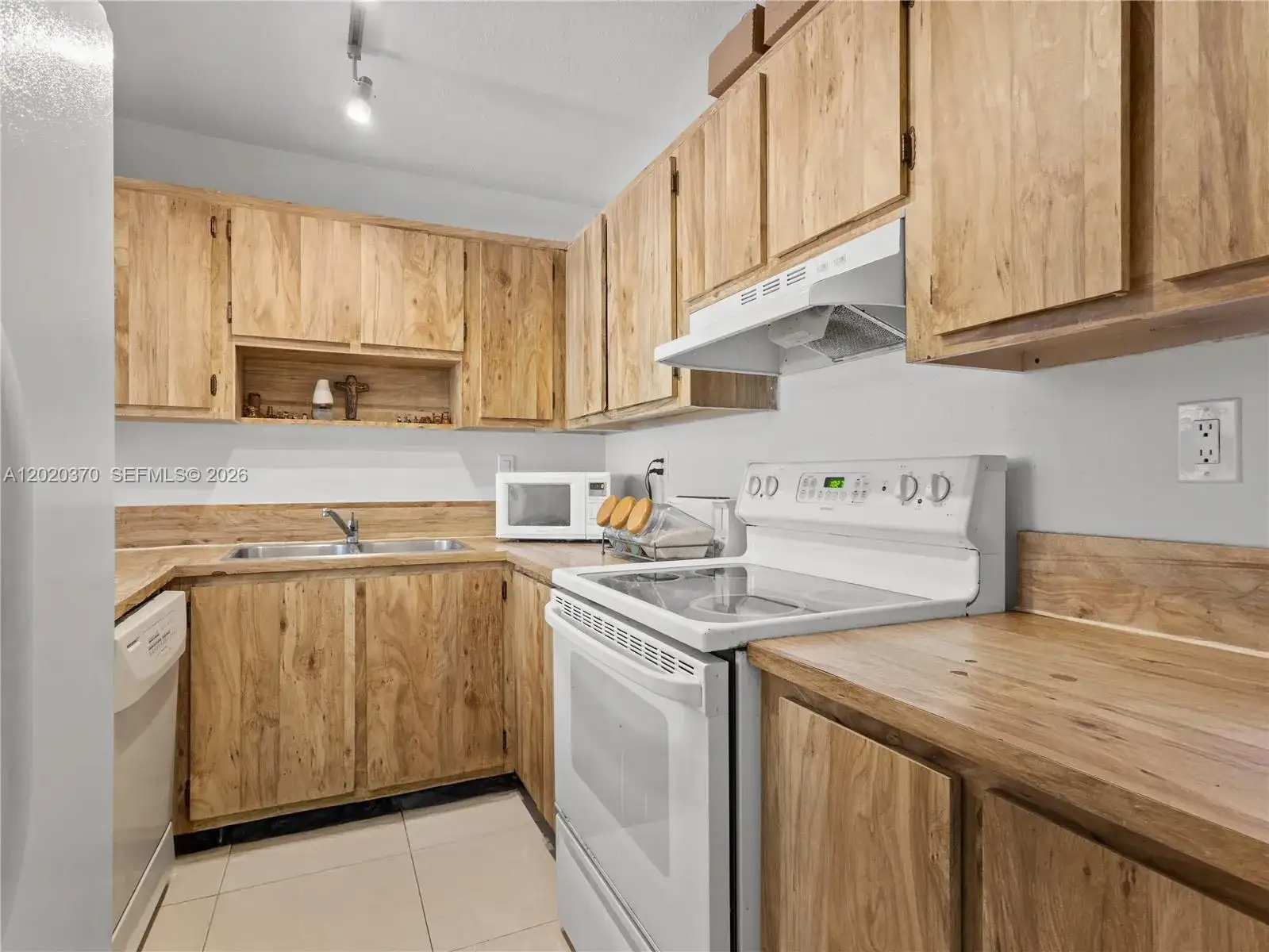 9301 SW 92nd Ave # 204C, Miami FL 33176 photo 5