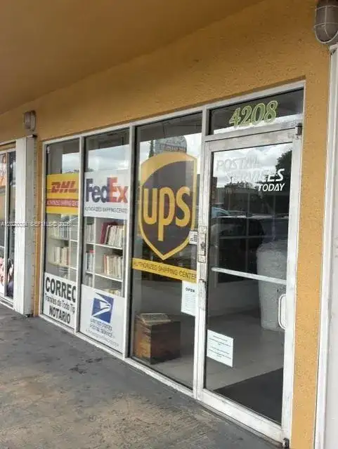 XXXX W 16th Ave, Hialeah FL 33012 photo 2