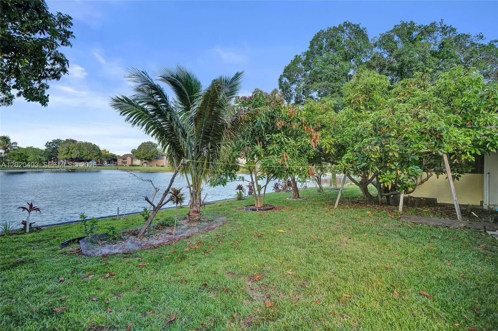 6408 NW 72nd Ave, Tamarac FL 33321 photo 3