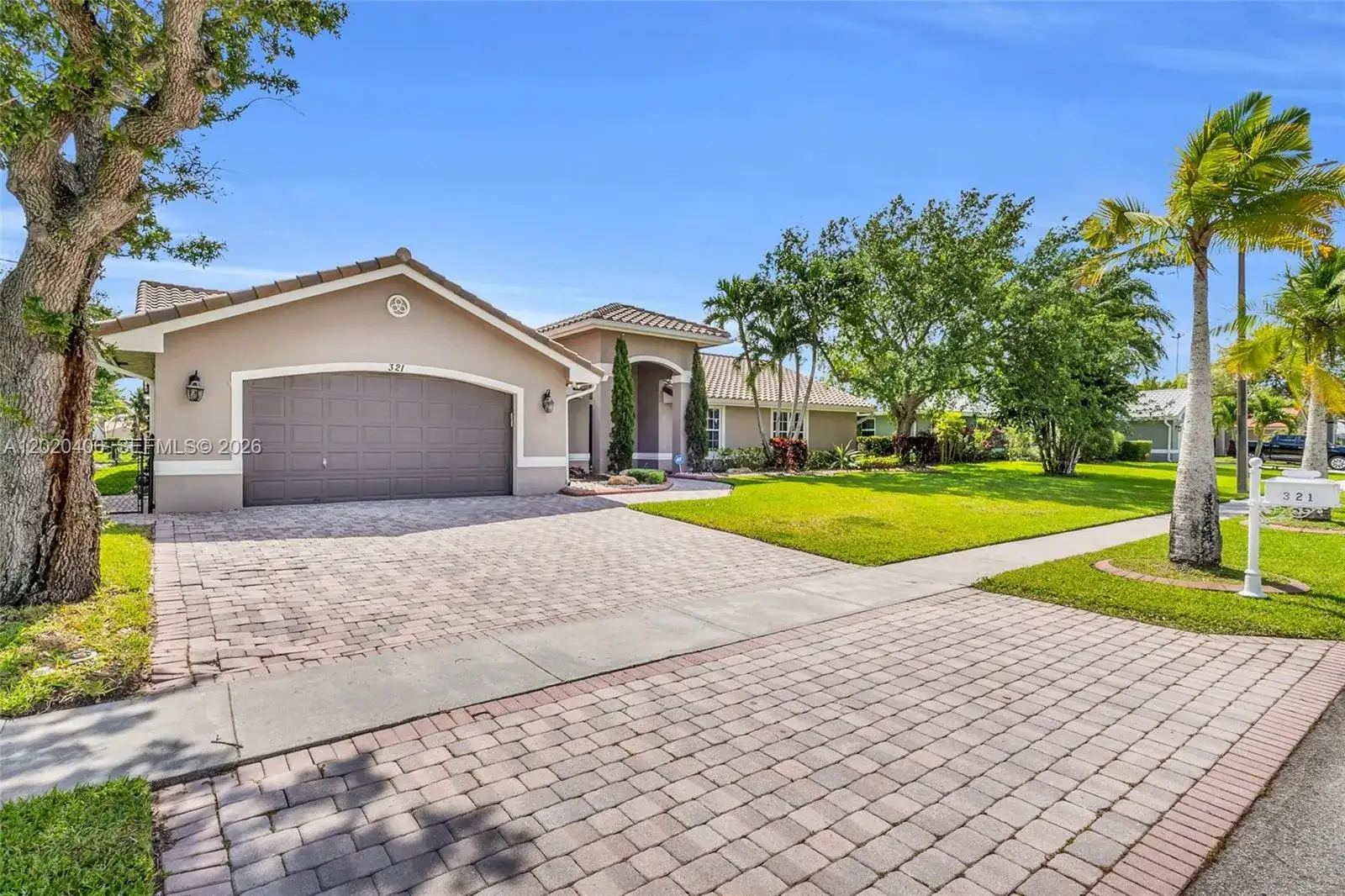 321 NW 193rd Ave, Pembroke Pines FL 33029 photo 2