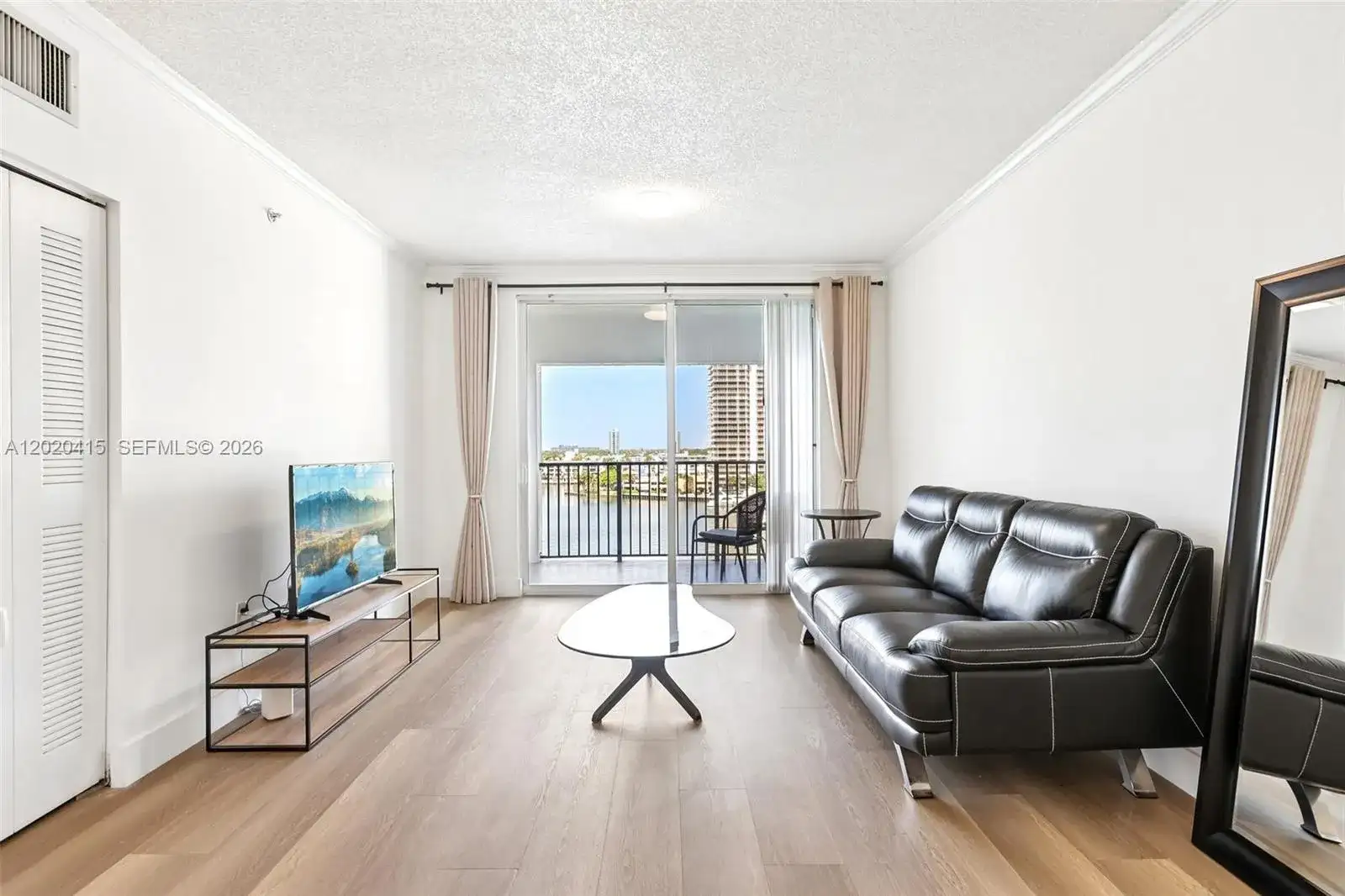 17150 N Bay Rd # 2808, Sunny Isles Beach FL 33160 photo 3