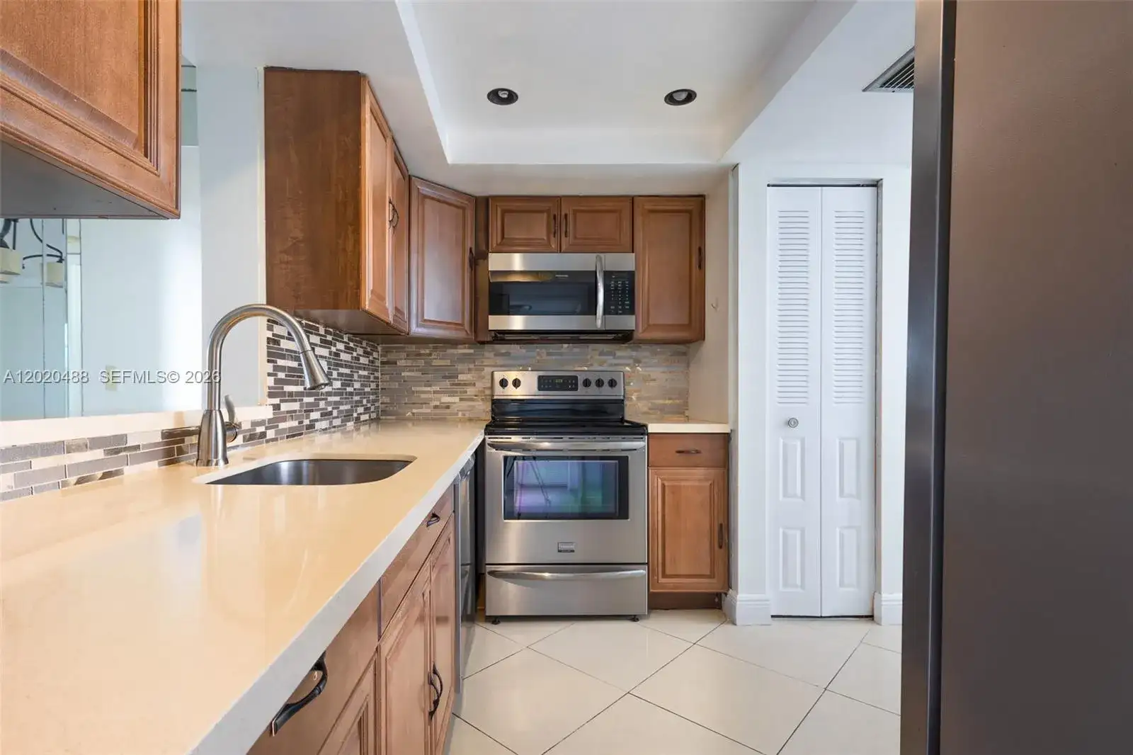 7350 NW 18th St # 206, Margate FL 33063 photo 4