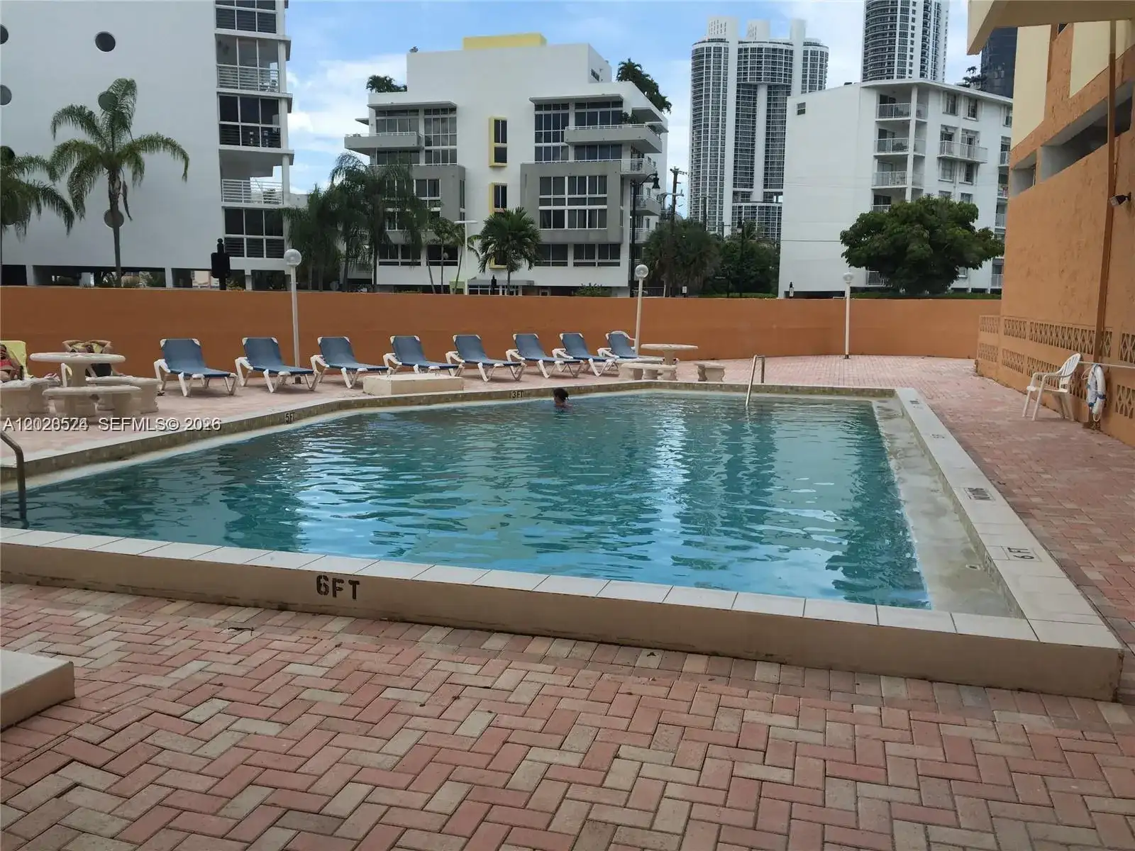 200 178th Dr # 505, Sunny Isles Beach FL 33160 photo 3