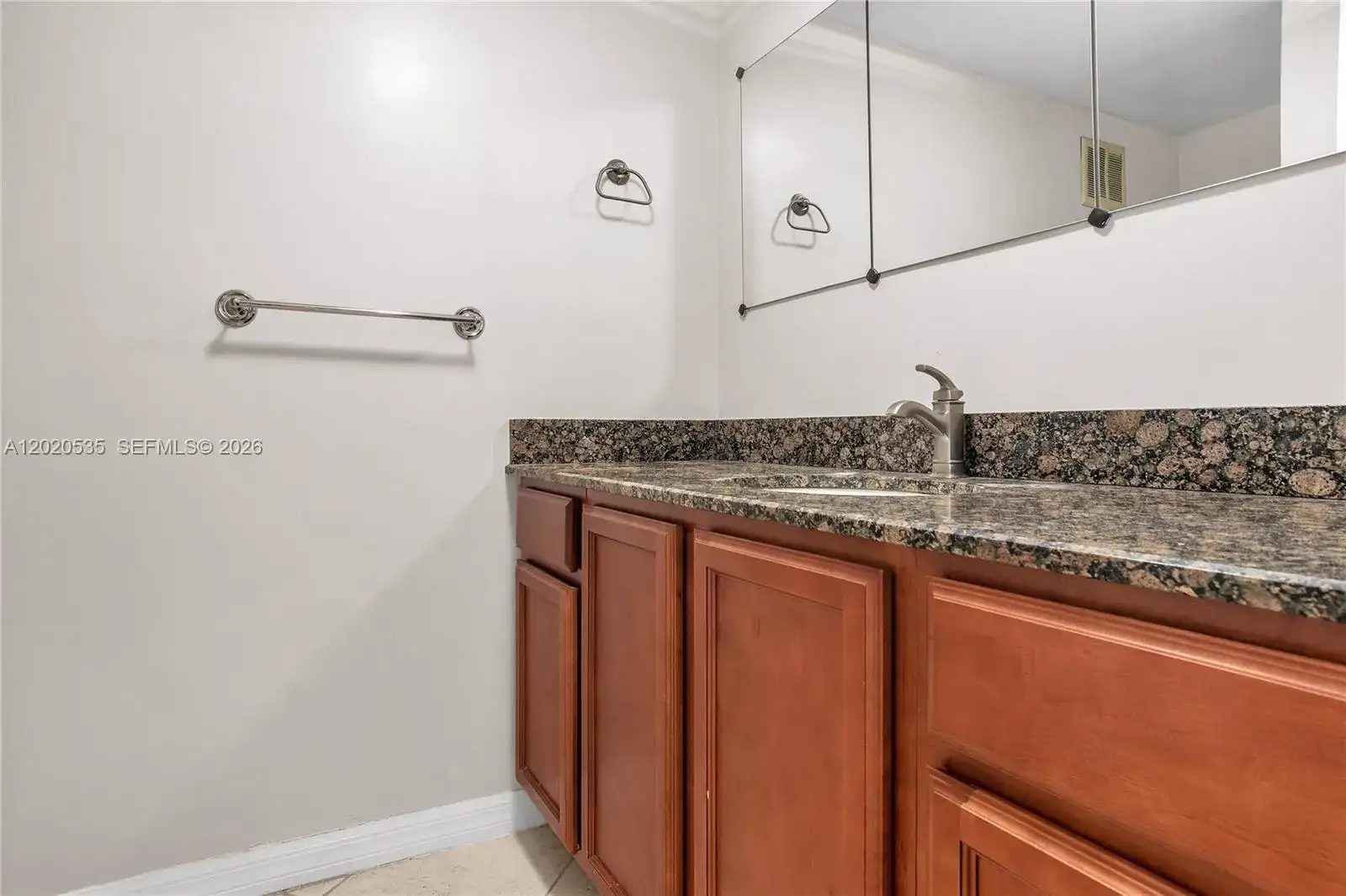 100 Lakeview Dr # 201, Weston FL 33326 photo 5