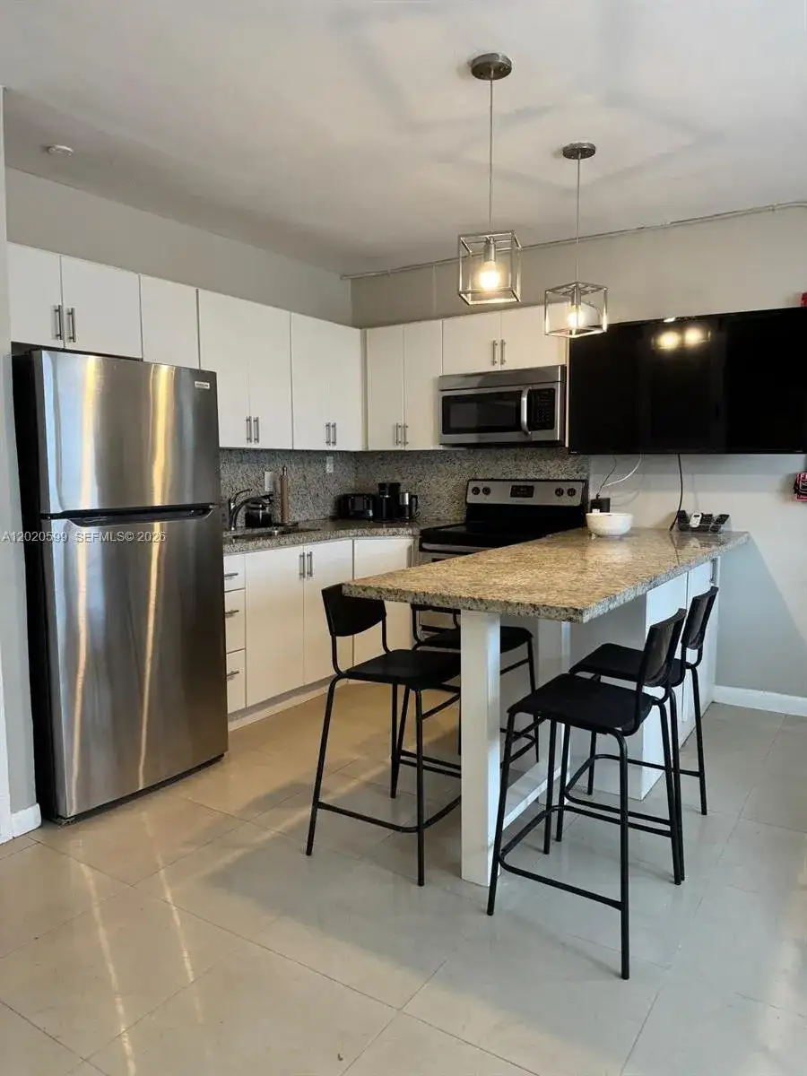 6767 Indian Creek Dr # 11, Miami Beach FL 33141 photo 3