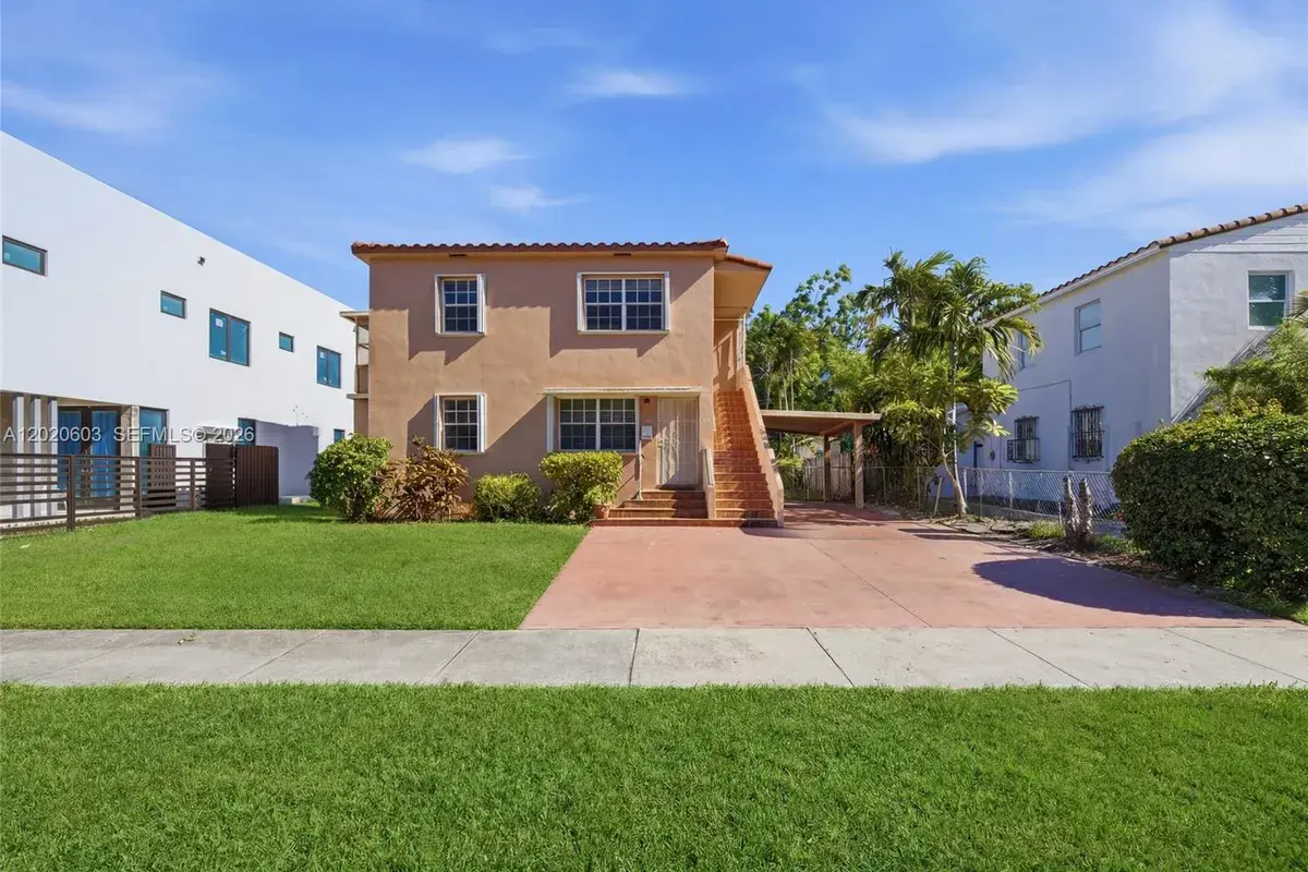 3750 SW 27th St, Miami FL 33134