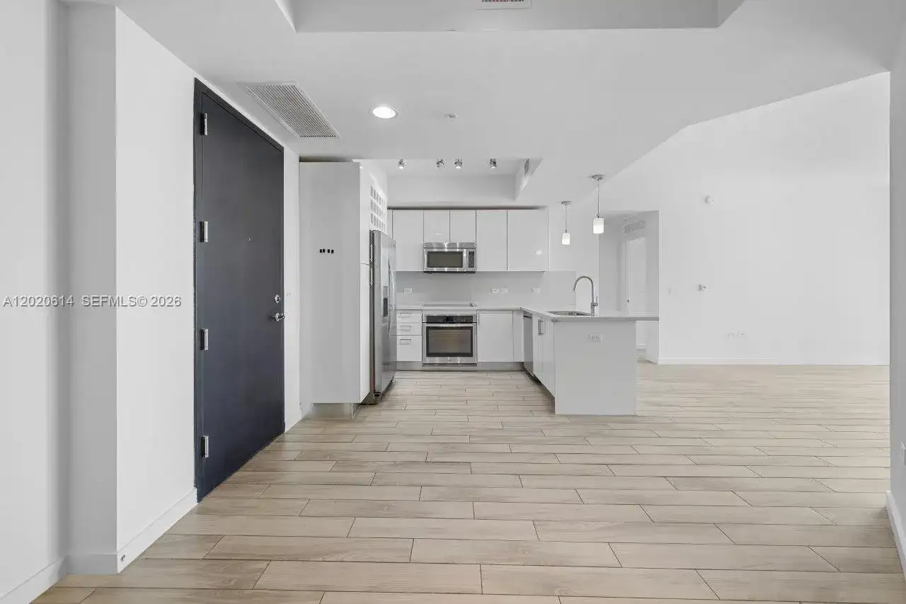 999 SW 1st Ave # 2911, Miami FL 33130 photo 3