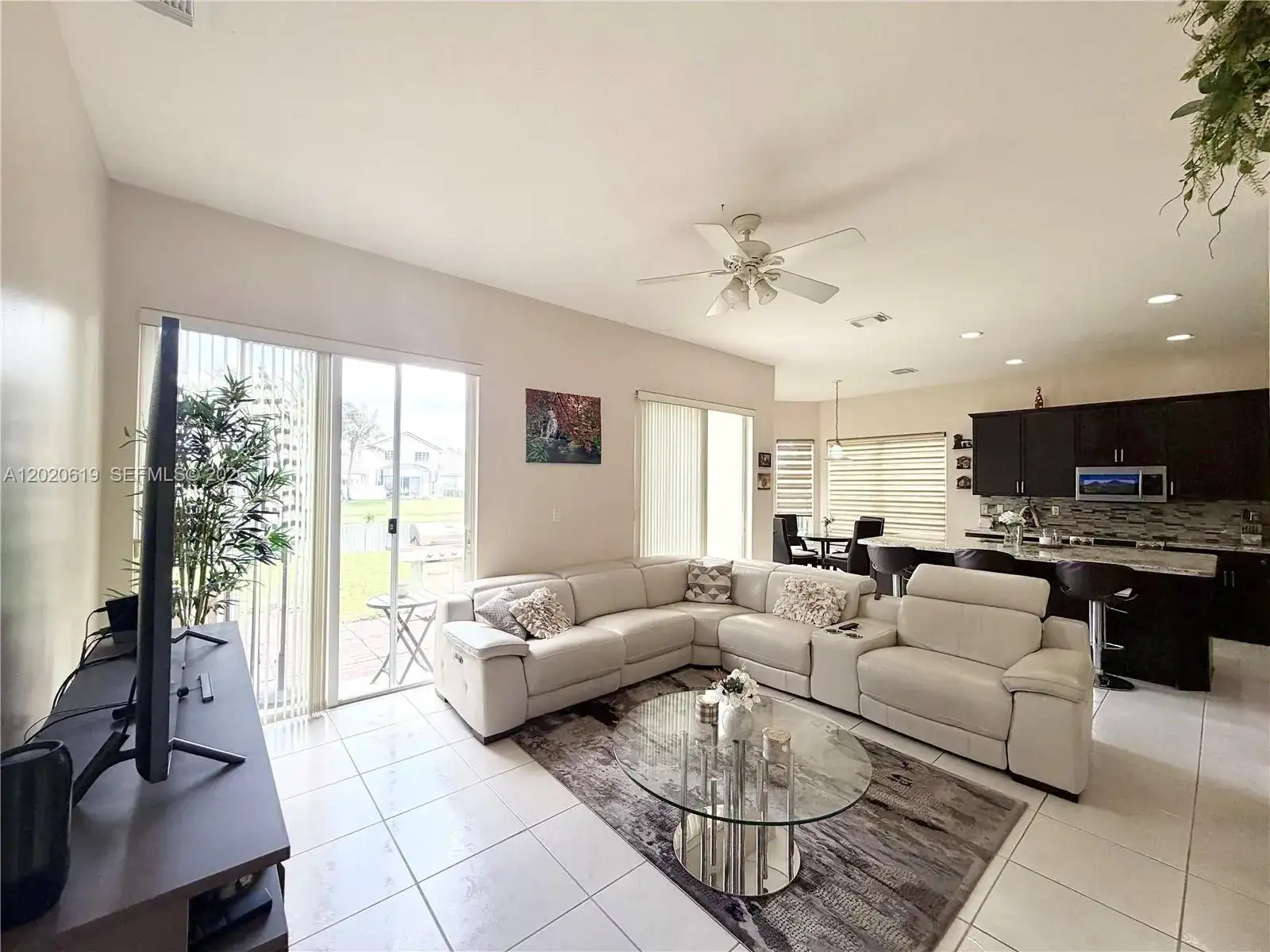 18815 SW 29th St, Miramar FL 33029 photo 5