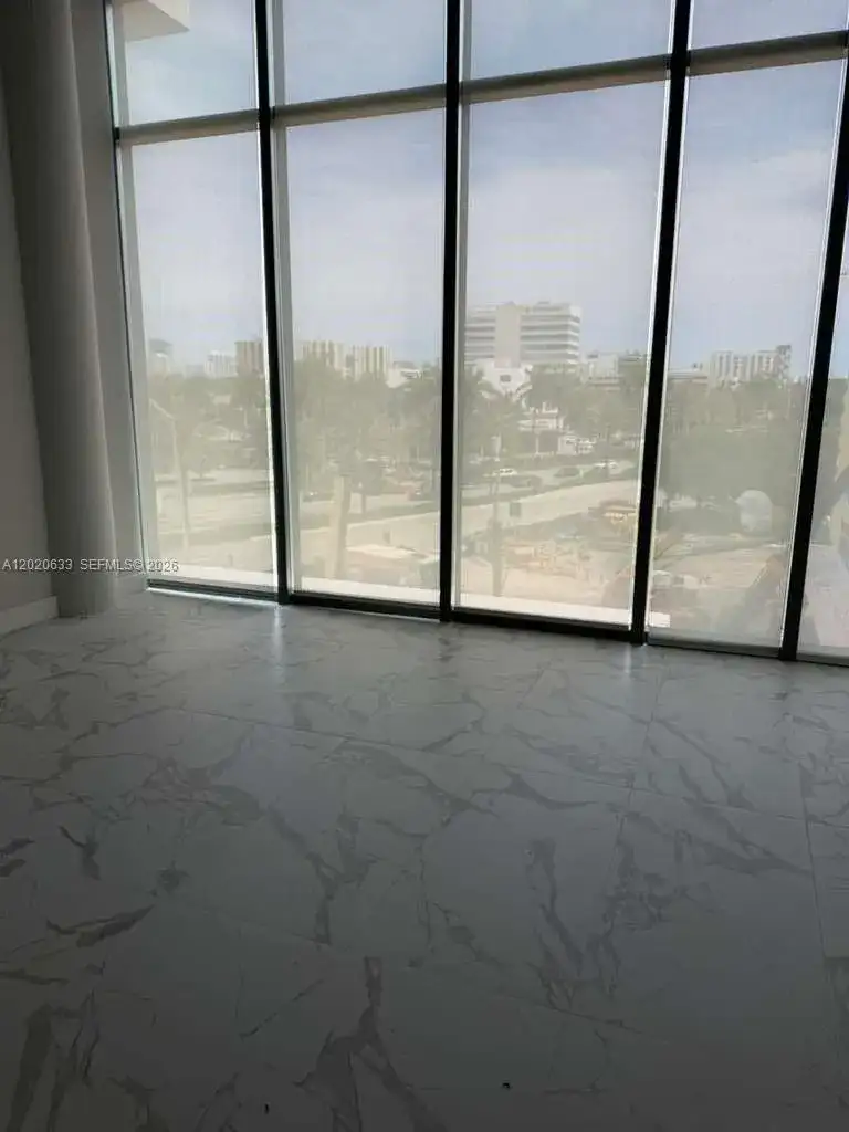 21290 Biscayne Blvd # 311, Aventura FL 33180 photo 2