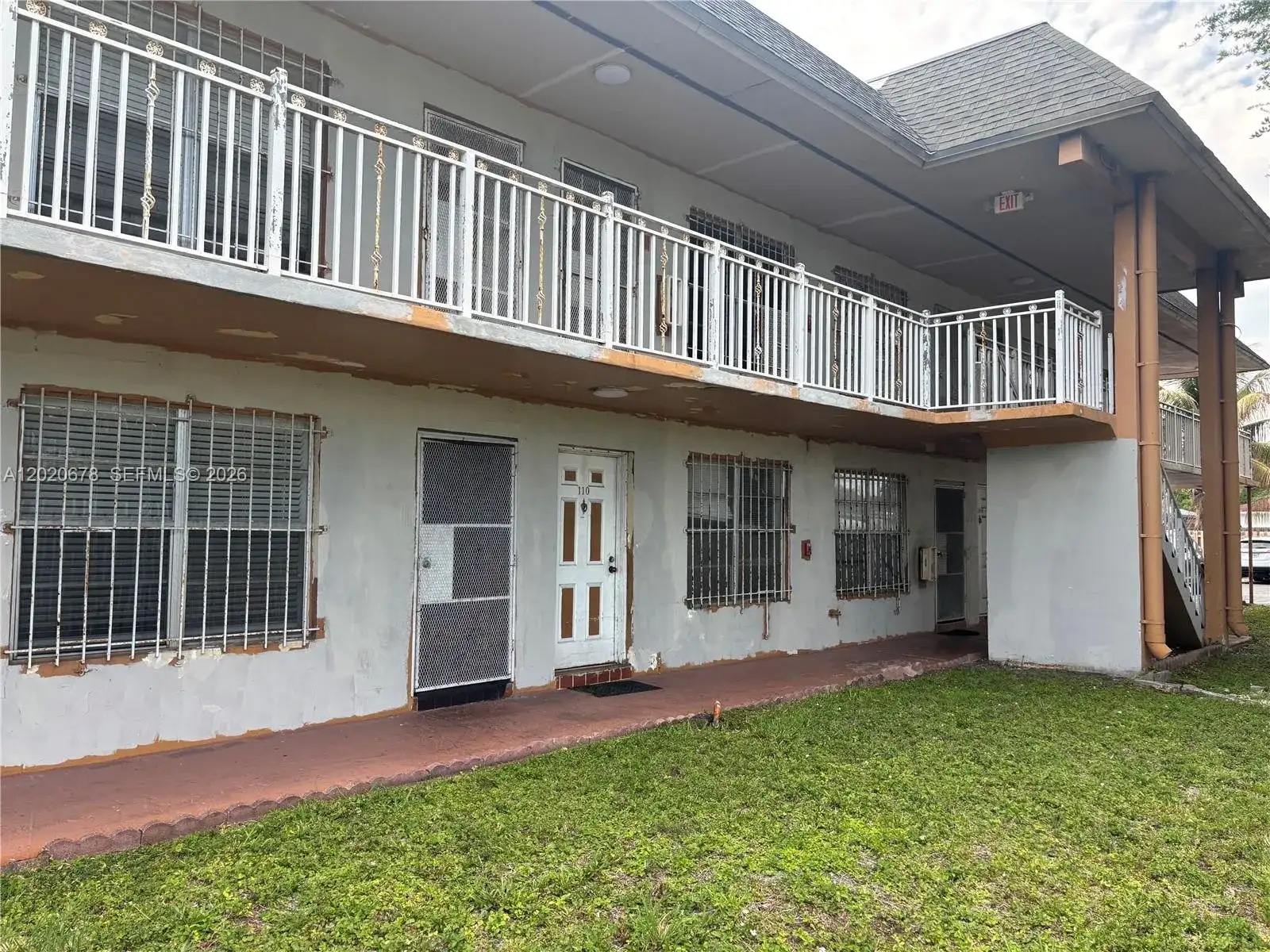 251 NW 177th St # 109, Miami Gardens FL 33169 photo 2