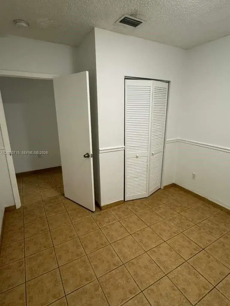 4035 SW 11th St, Miami FL 33134 photo 2