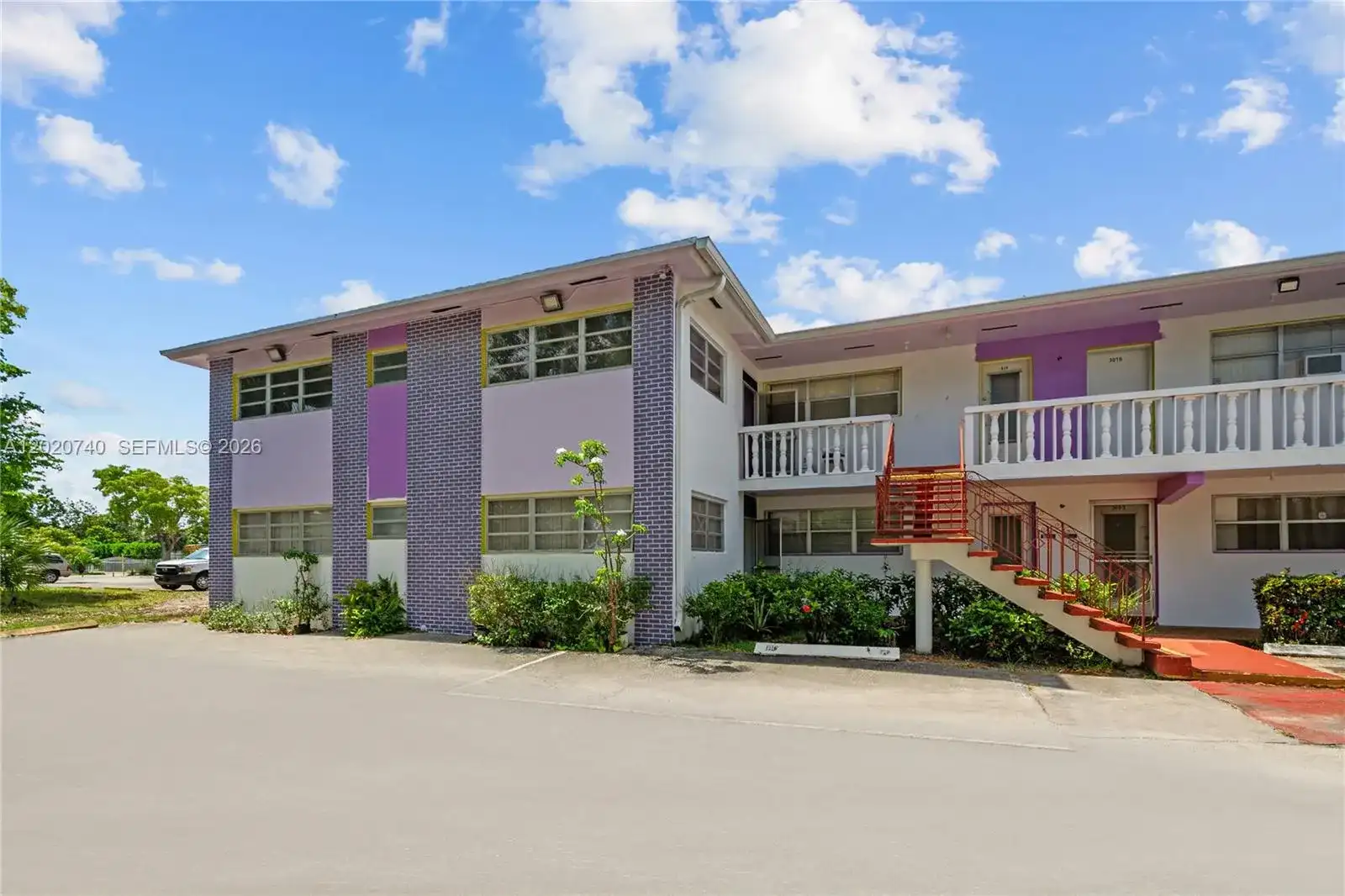245 NE 191st St # 3014, Miami FL 33179