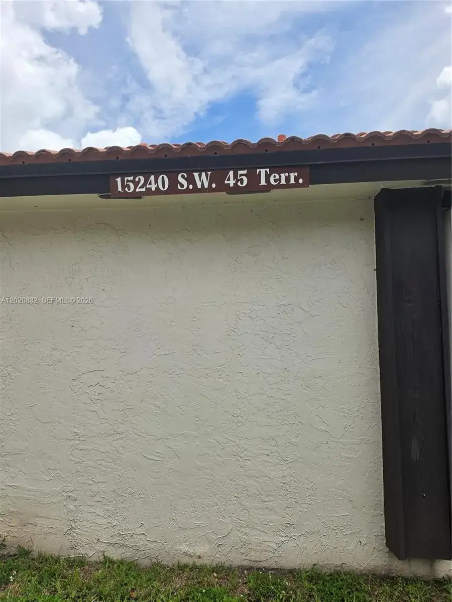 15240 SW 45th Ter # 54F, Miami FL 33185 photo 4