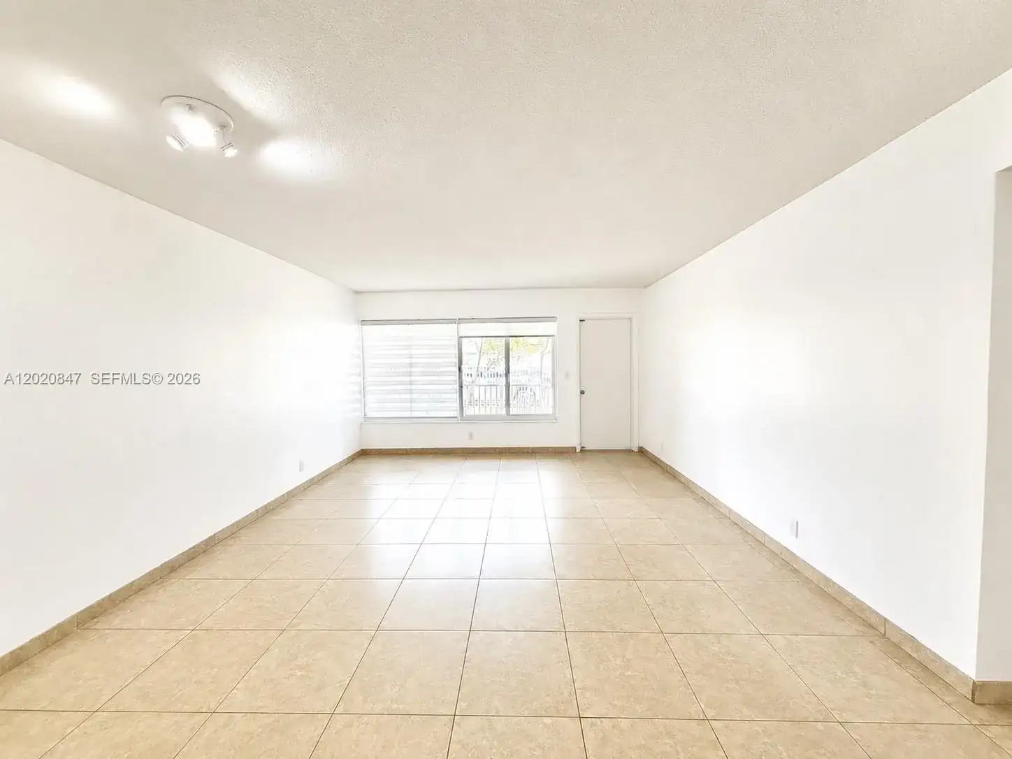 1460 NE 169th St # 108, North Miami Beach FL 33162 photo 3
