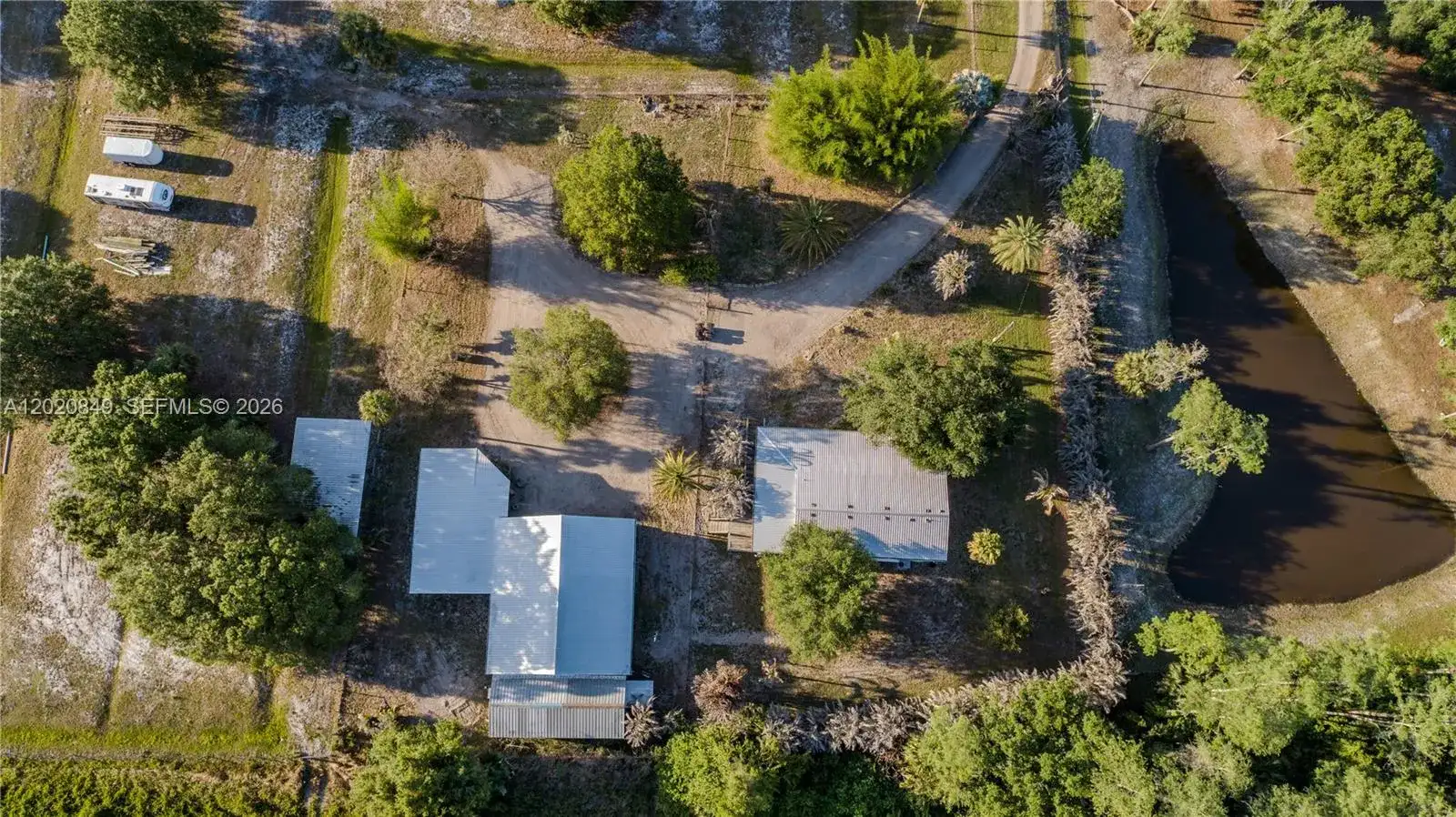 3880 Packinghouse Rd, Other City - In The State Of Florida FL 33920 photo 3