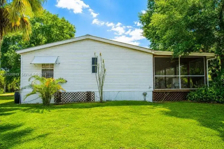 3880 Packinghouse Rd, Other City - In The State Of Florida FL 33920 photo 5