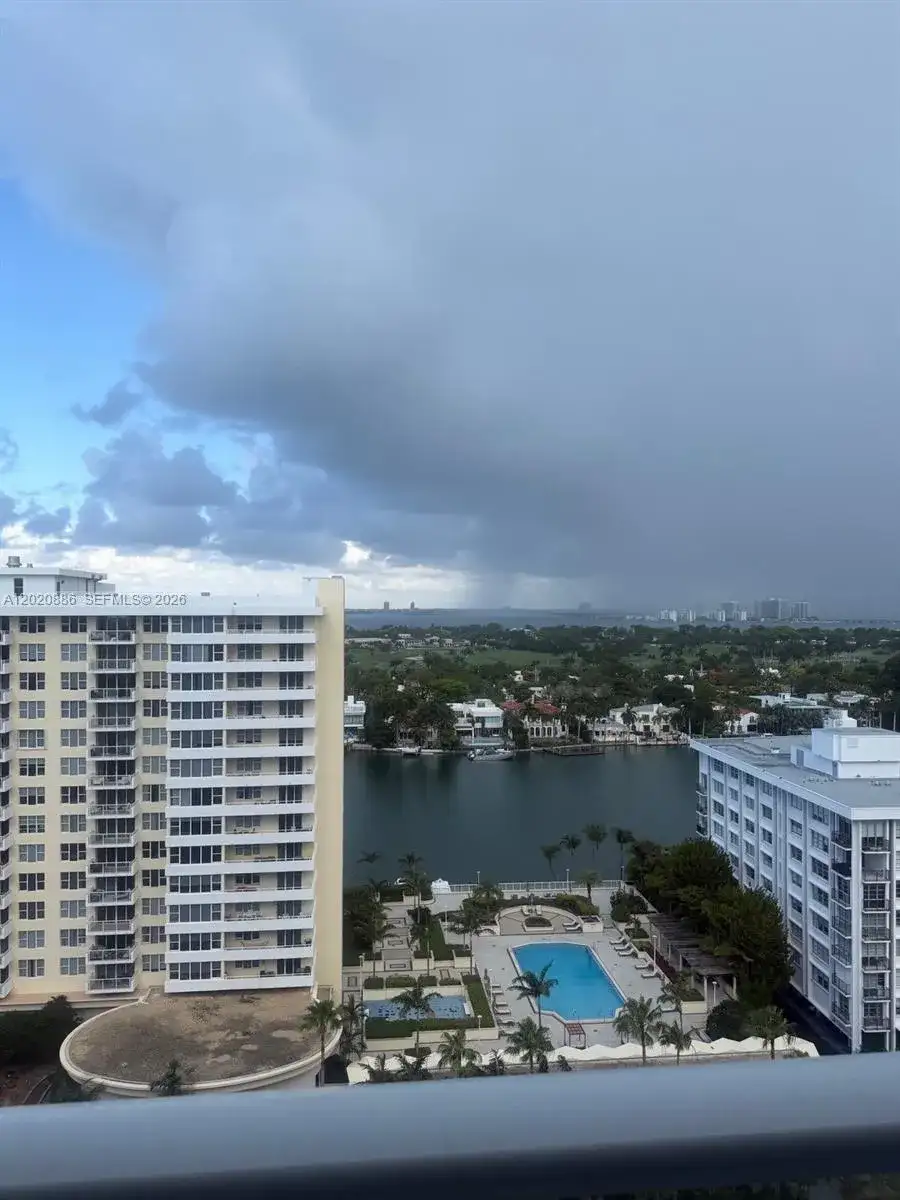 5601 Collins Ave # 1718, Miami Beach FL 33140 photo 3
